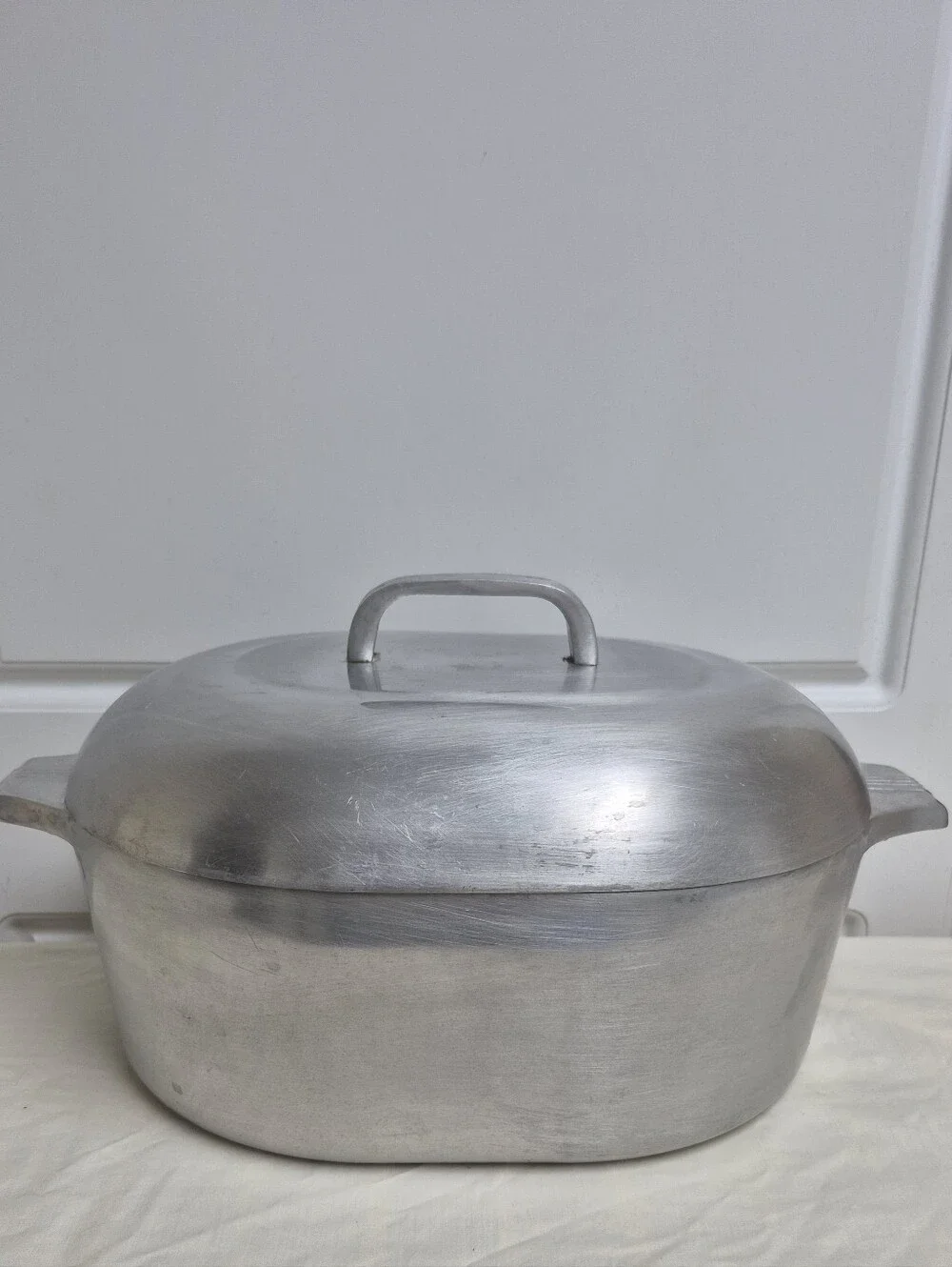 Vtg Wagner Ware Sidney O Magnalite 4265-P 8qt Roaster Dutch Oven, with Lid